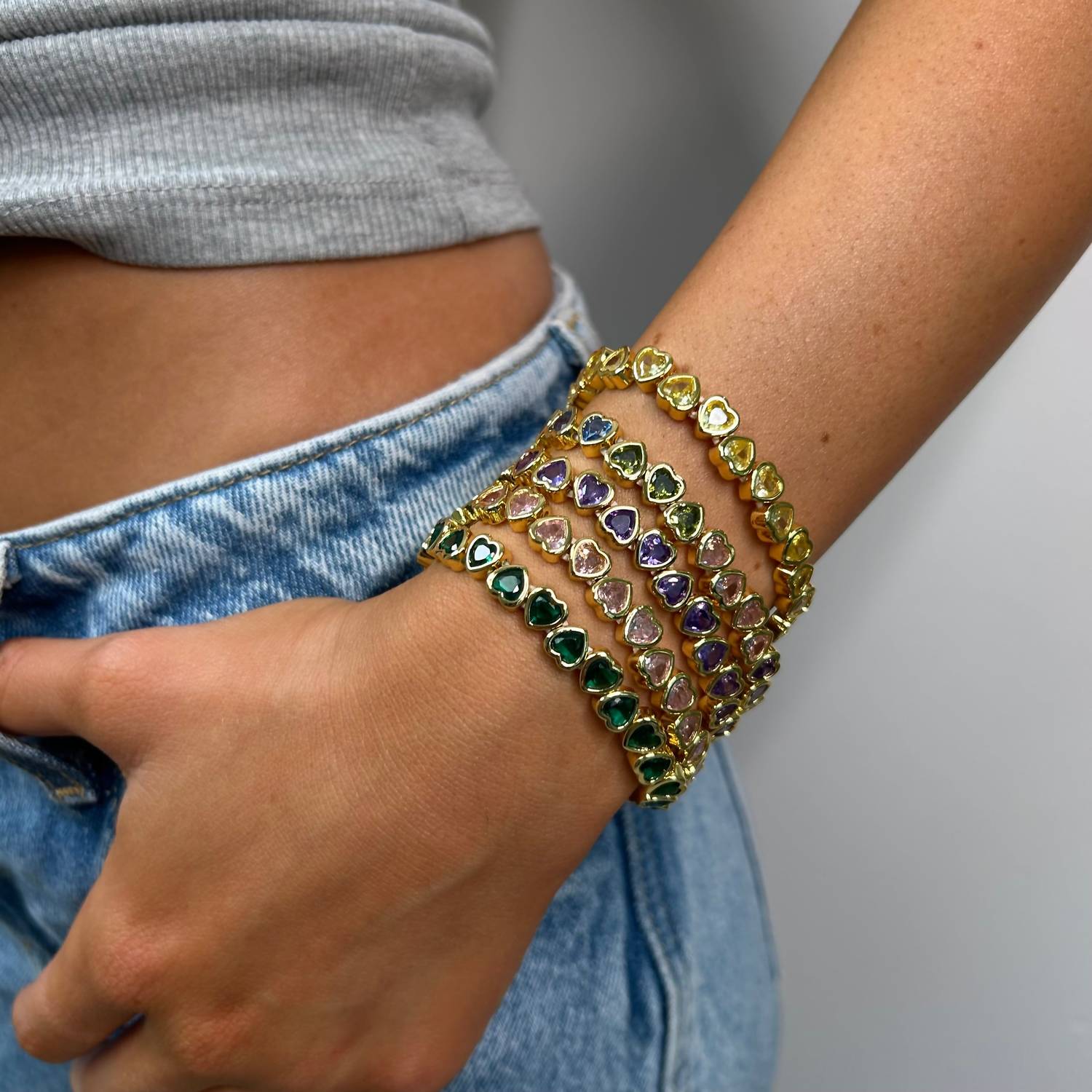 Sahira Jewelry Design - Women's Stretchy Bezel Heart Bracelet