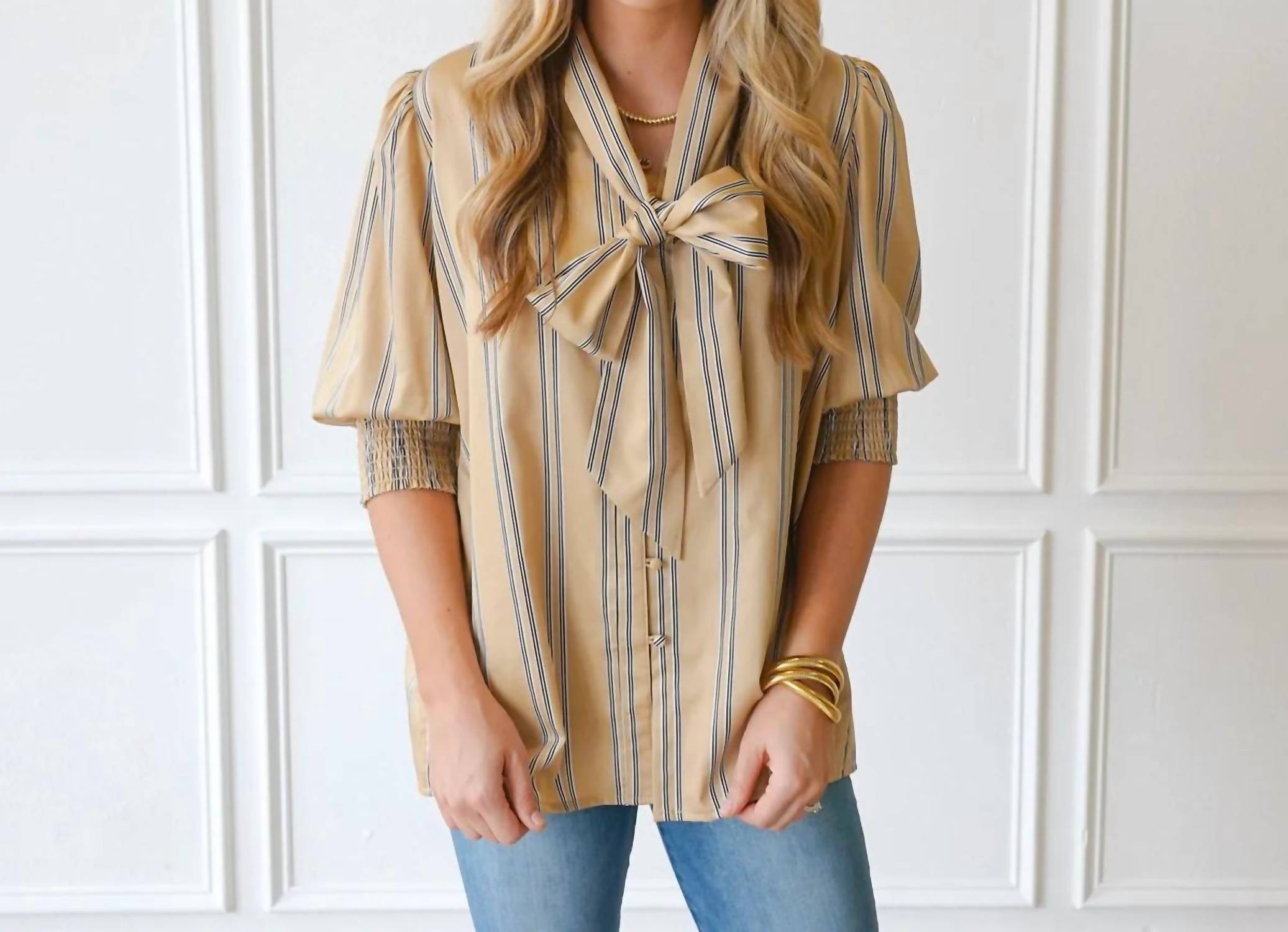 Caryn Lawn - Bow Top