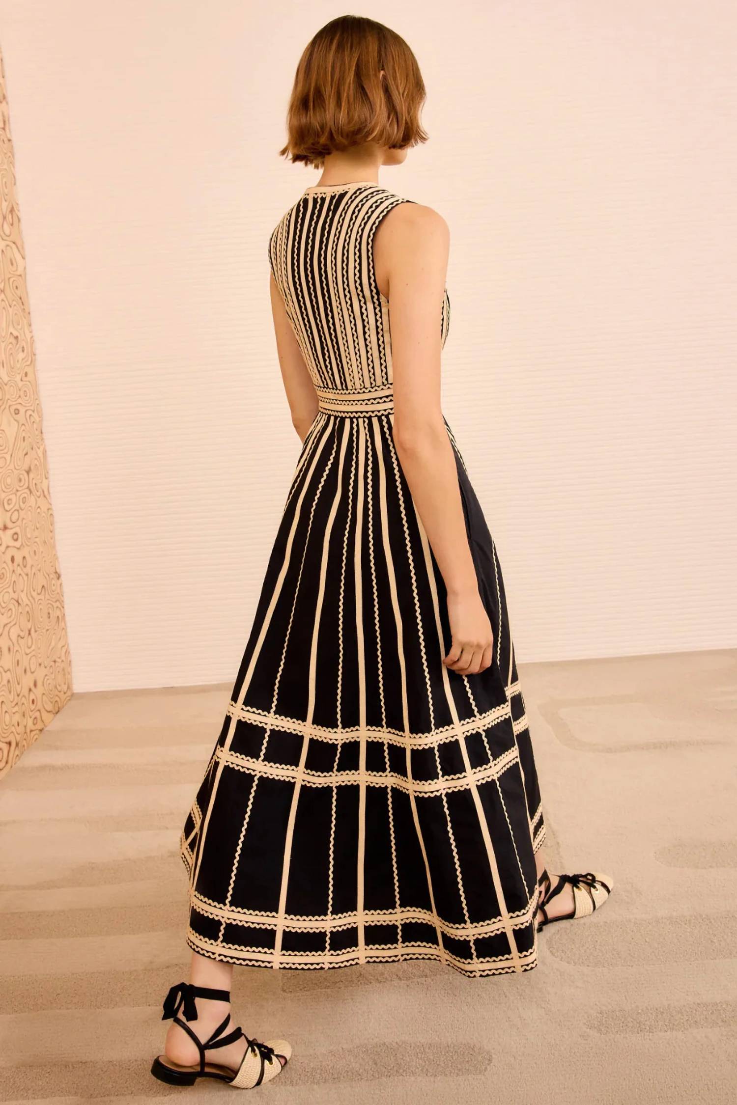 Ulla Johnson - Palermo Deep V Midi Dress