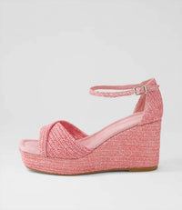 Django & Juliette - Women's Buckled Ankle Strap Wedge Sandals
