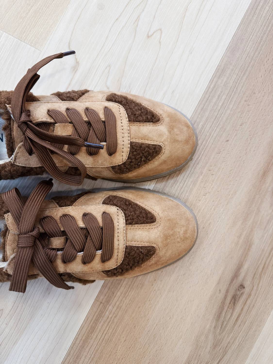 Vaneli - Women's Penny Lace-up Sneaker