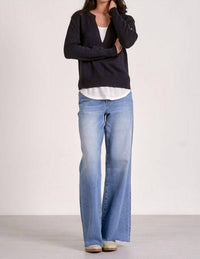 Elan - Off-duty Sweater