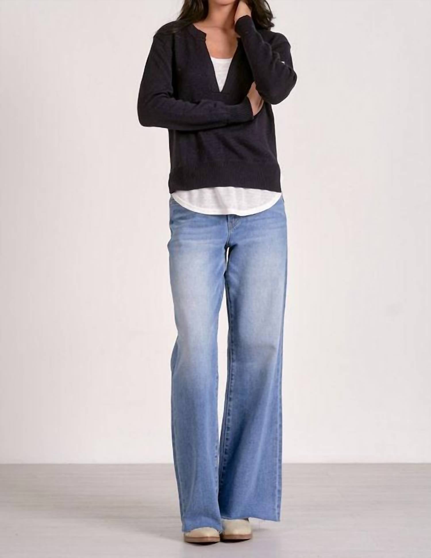 Elan - Off-duty Sweater
