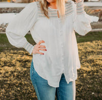 Doe And Rae - Embroidered Button Blouse