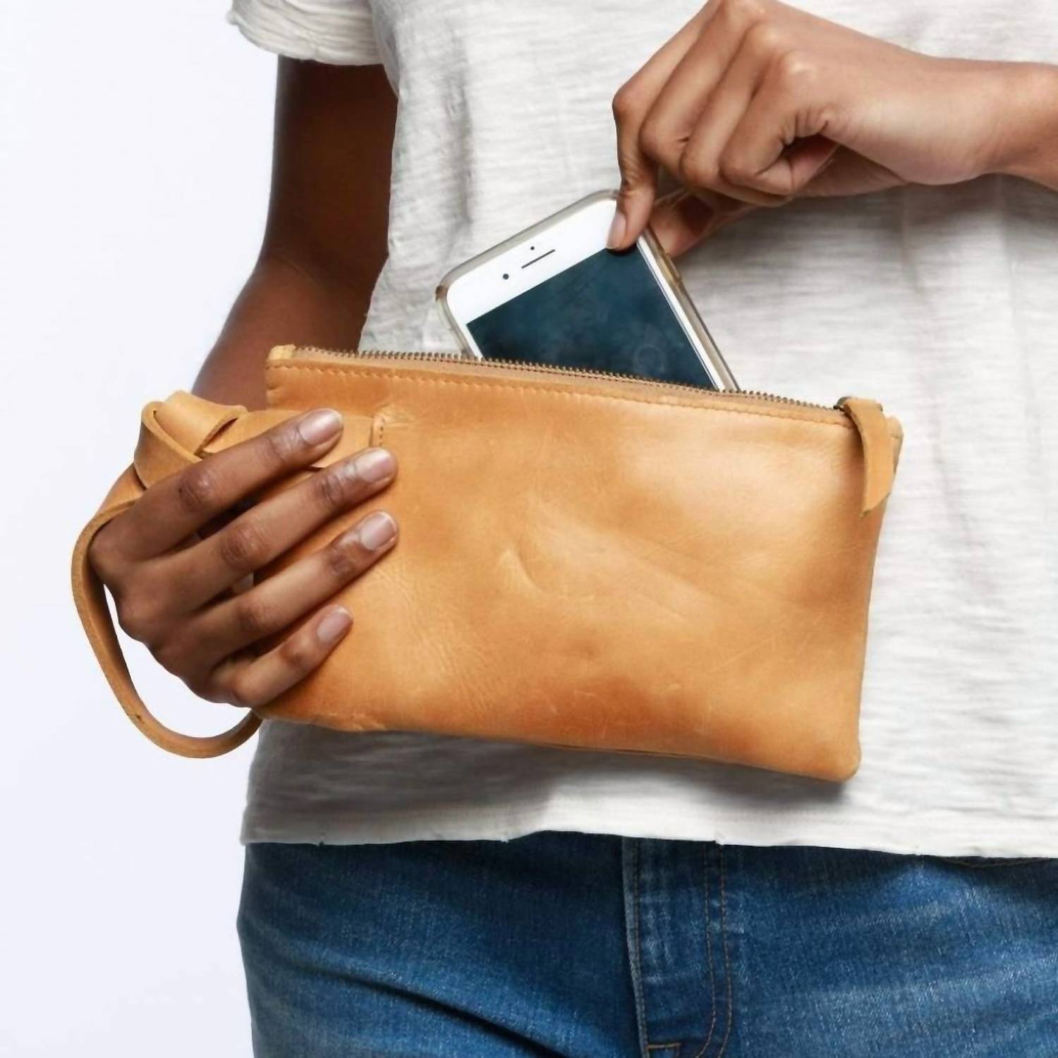 Able - Women's Rachel Wristlet Bag