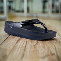 Oofos - Women's Oomega Oolala Sandal