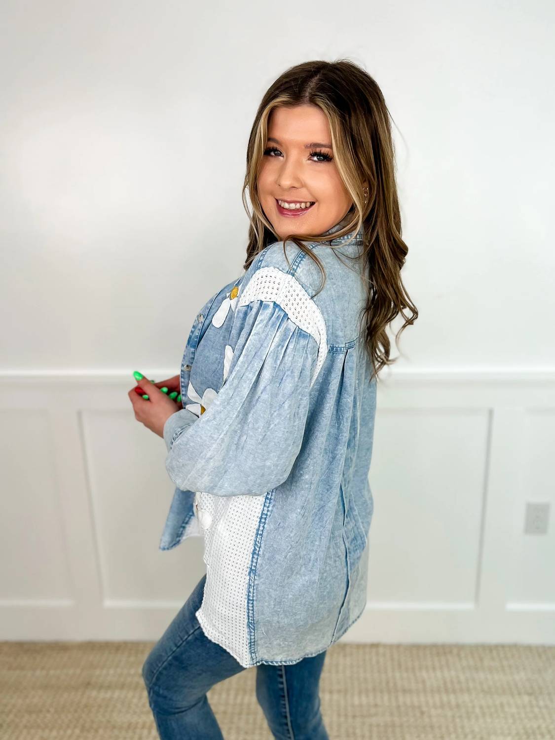Davi & Dani - Confidence Is Key Long Sleeve Button Up Top