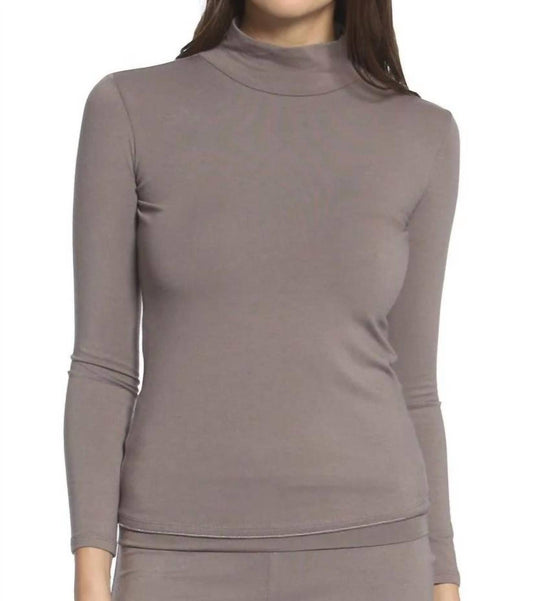 Twelve Eighty Eight - Long Sleeve Mock Neck Tee