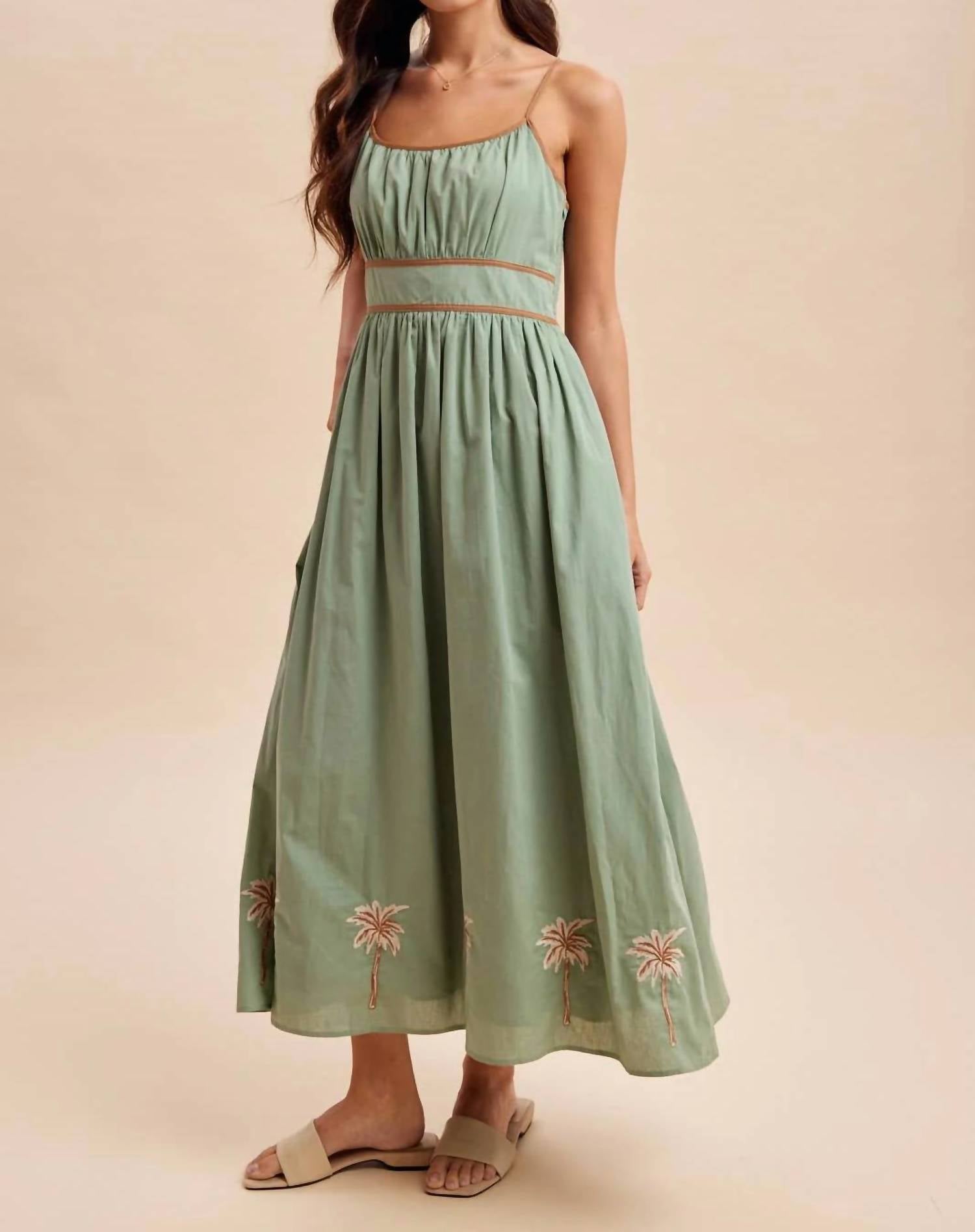 In-Loom - Embroidered Contrast Sleeveless Maxi Dress