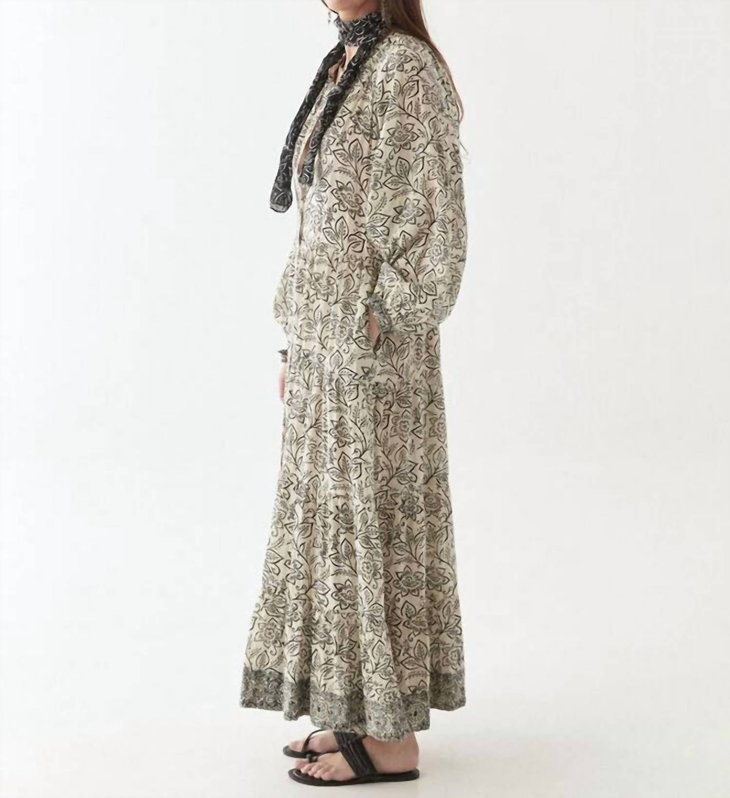 Maison Hotel - Antonia Floral Maxi Dress