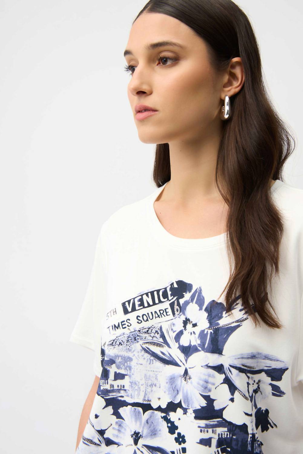 Joseph Ribkoff - front print straight t-shirt with rhinestones