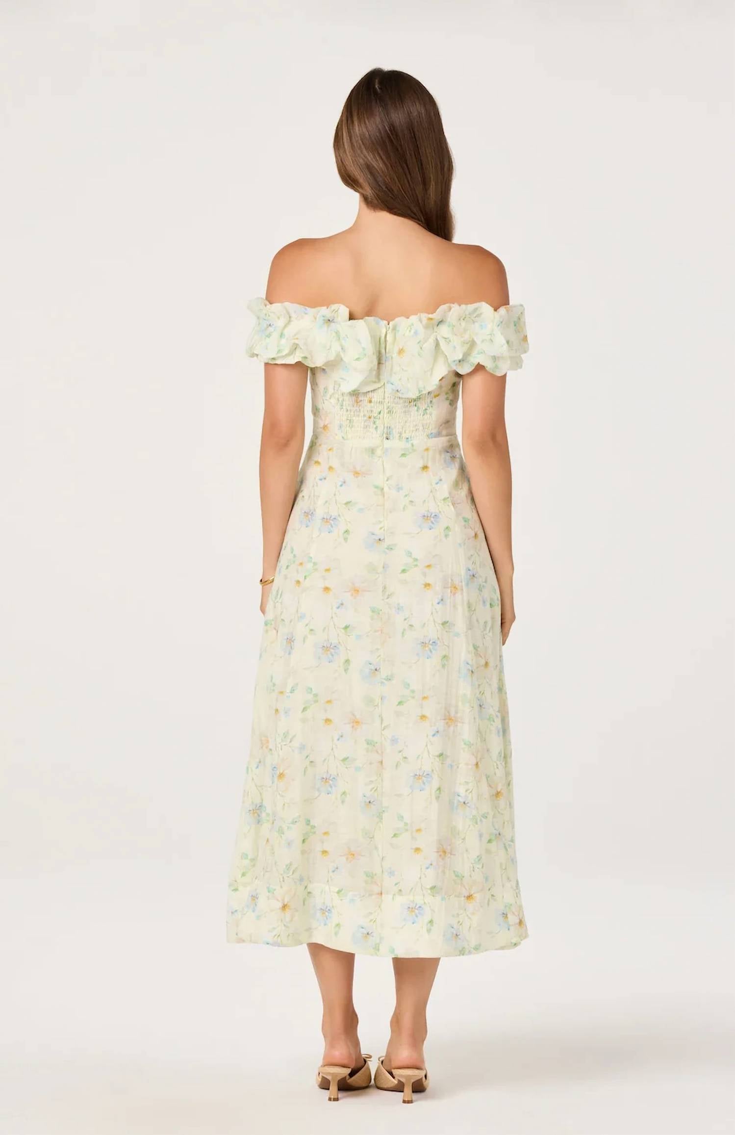 Astr - Alannah Off The Shoulder Midi Dress