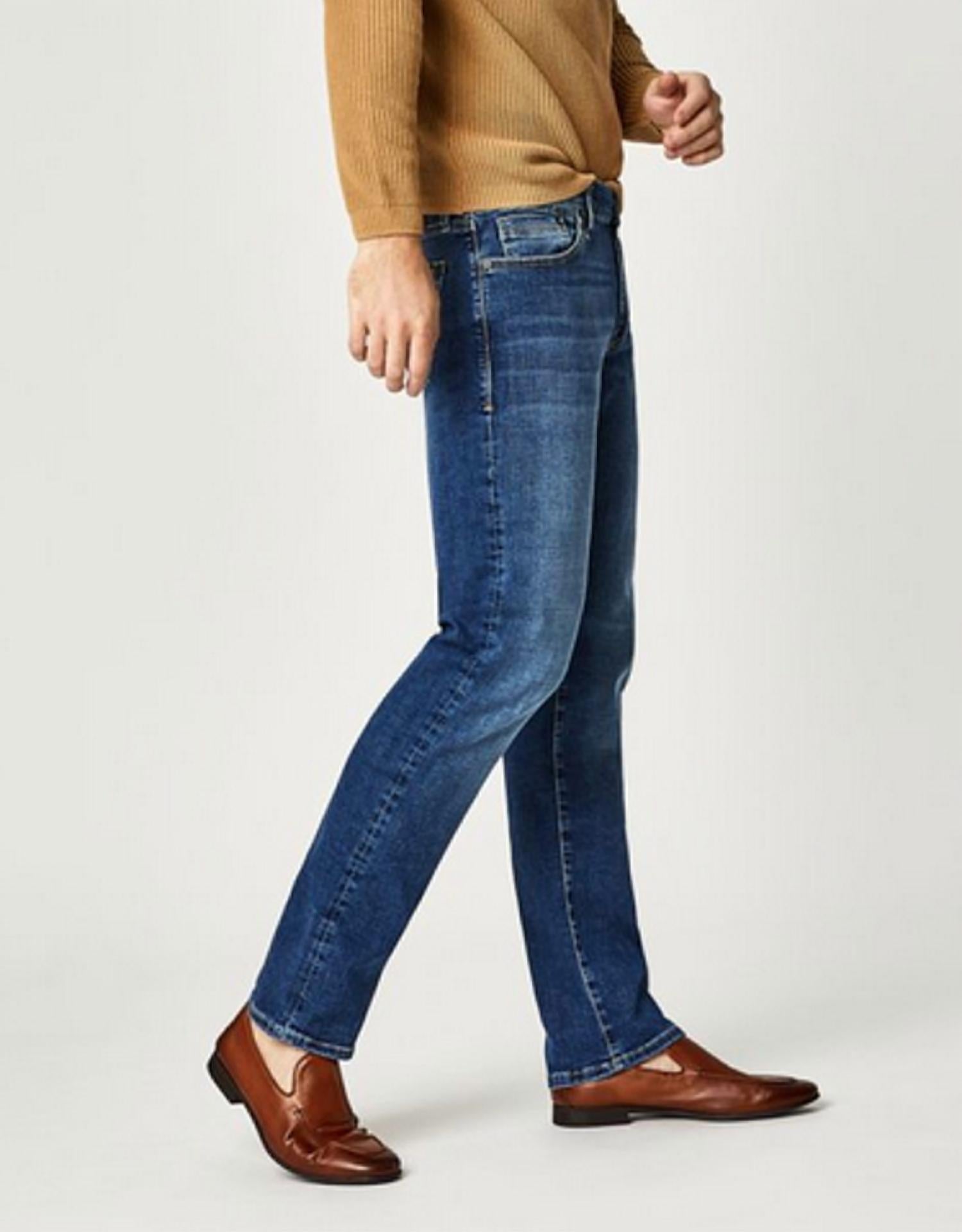 Mavi - Men's Zach Mid Brushed Organic Move Jean