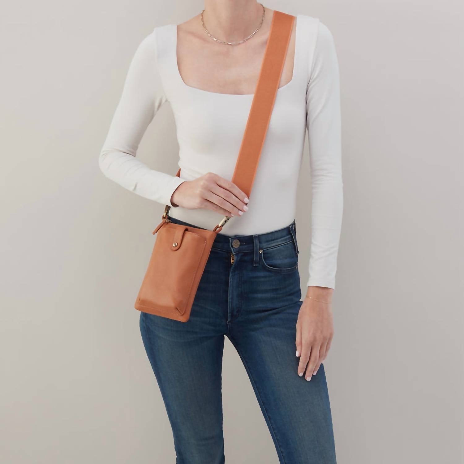 Hobo - Women's Cass Phone Crossbody Bag