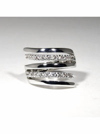 FAIRE SWIRL CUBIC ZIRCONIA RING in silver - women's jewelry