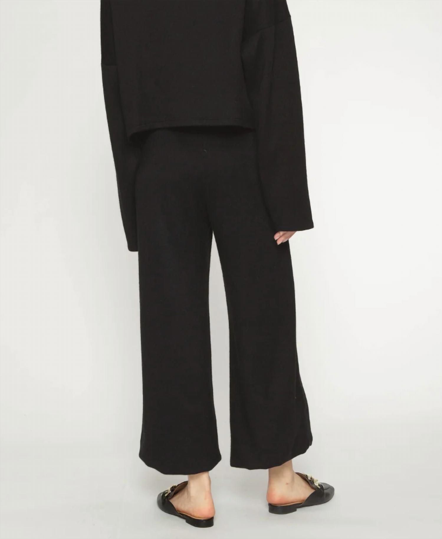 Ripley Rader - Women's Sweater Knit Wide Leg Pant Cropped