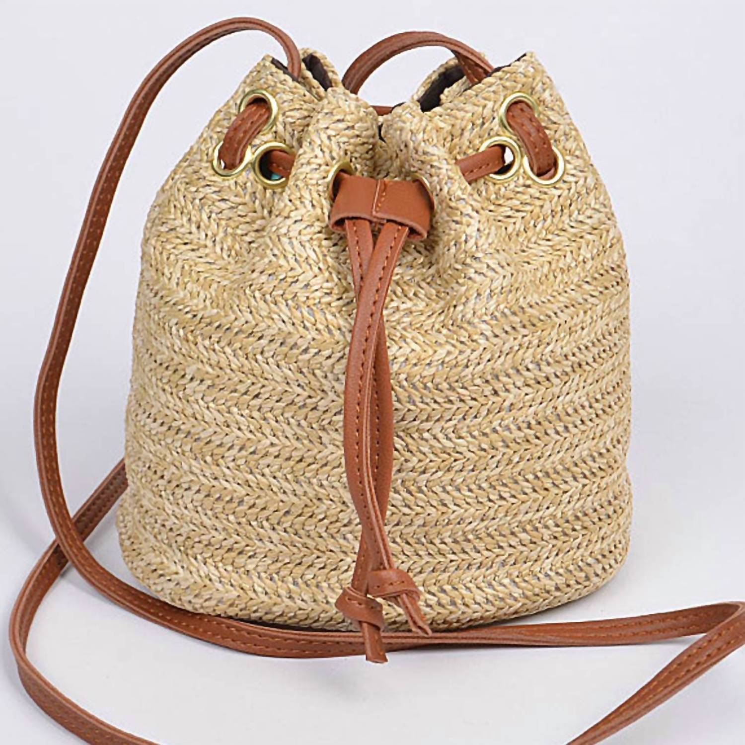3Am By H&D Accessories - Women's Woven Straw Bucket Bag