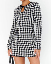 Show Me Your Mumu - Women's Houndstooth Knit Tippi Top