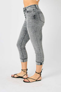 Judy Blue - Cuffed Button Fly Capri Jeans