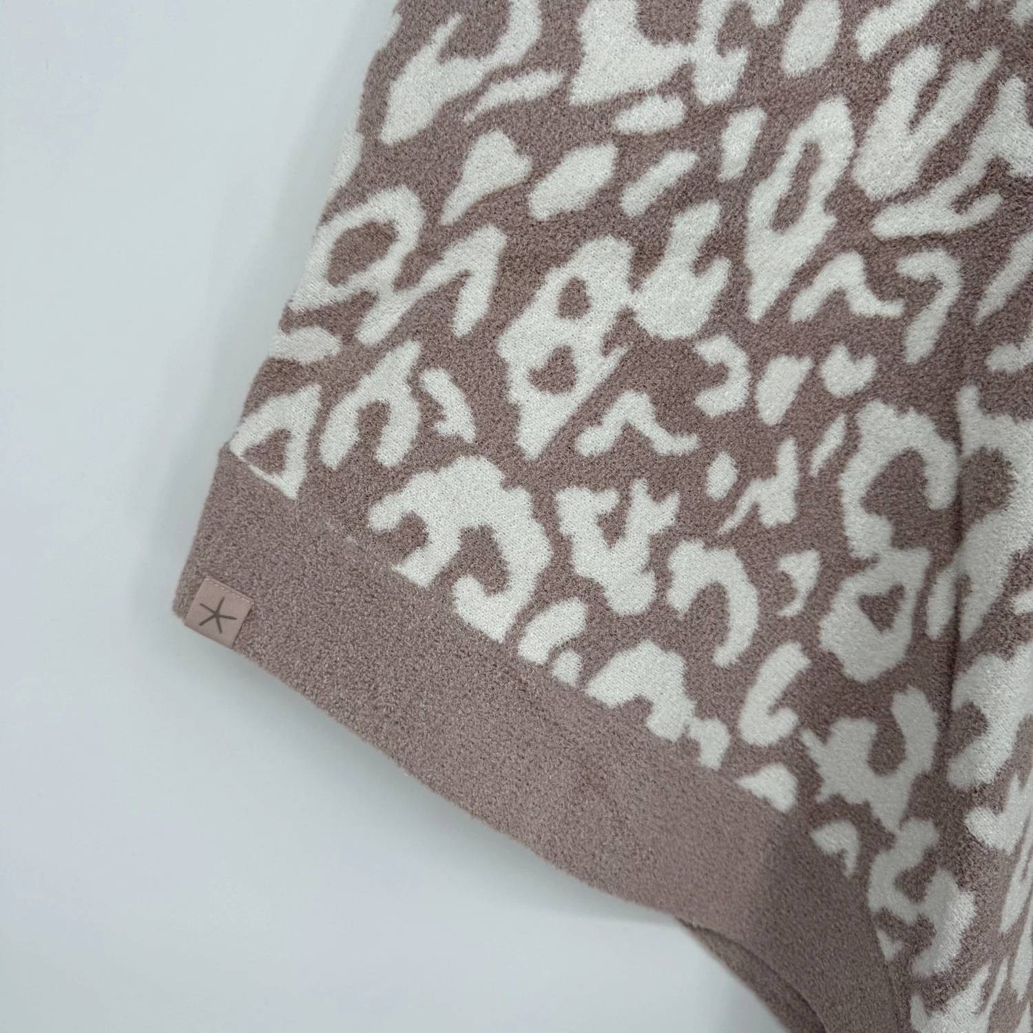 Barefoot Dreams - Cozy Chic Ultra Lite Ocean Breeze Poncho