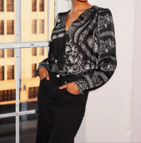 Fifteen Twenty - Paisley Scarf Print V-neck Blouson Top