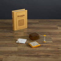 Ws Game Company - Boggle Vintage Bookshelf Edition