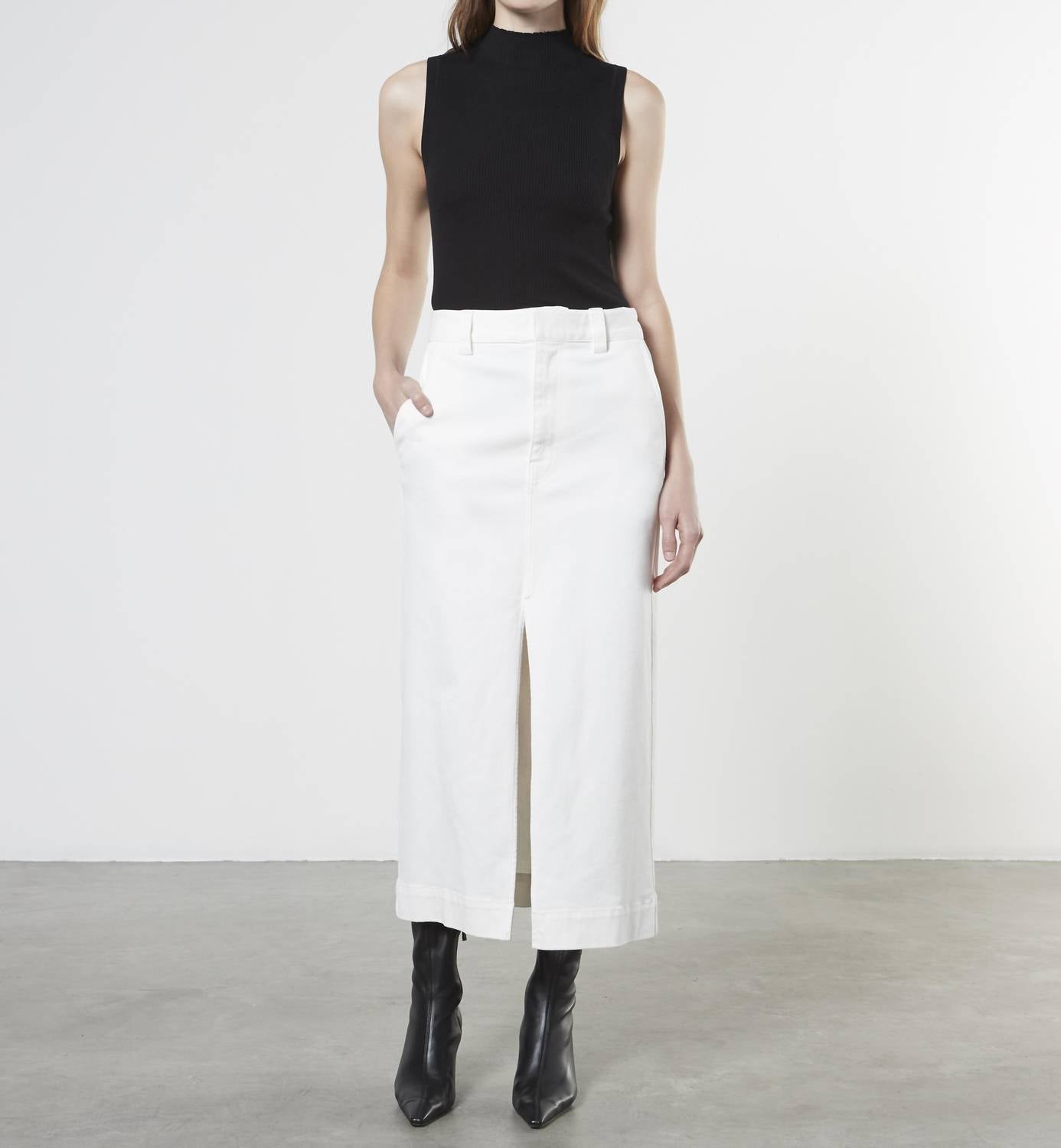 Enza Costa - SILK LAYERING MOCKNECK SWEATER