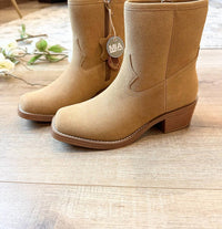 Mia - Women's Dagny Boot