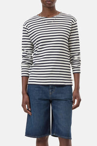 CLOSED Basic Long Sleeve Tees in dark night - women's long sleeve top - detail view