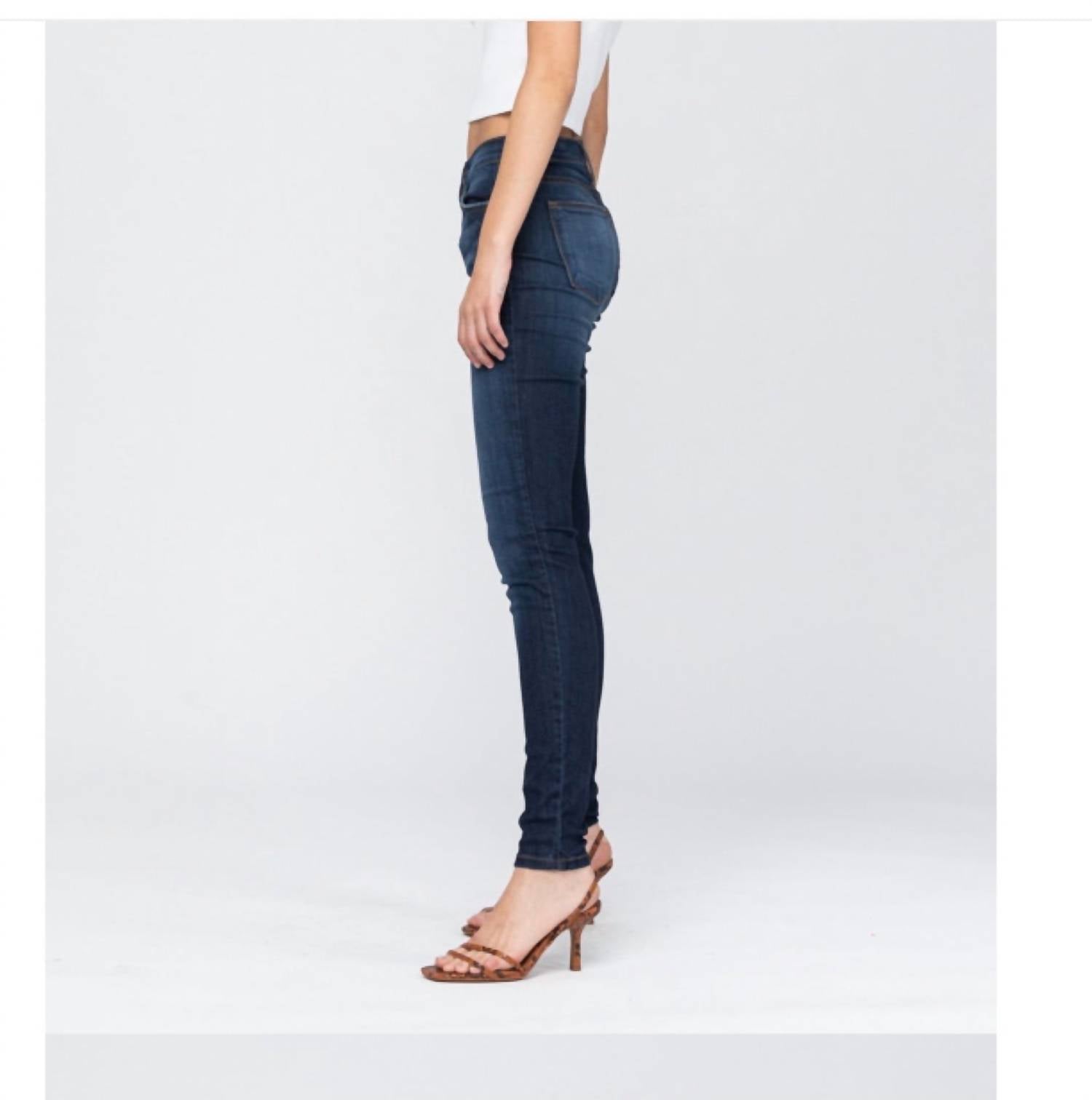 Judy Blue Super Stretchy & Soft Non Distressed Skinny Jeans in dark wash - women's jeans - alternate view