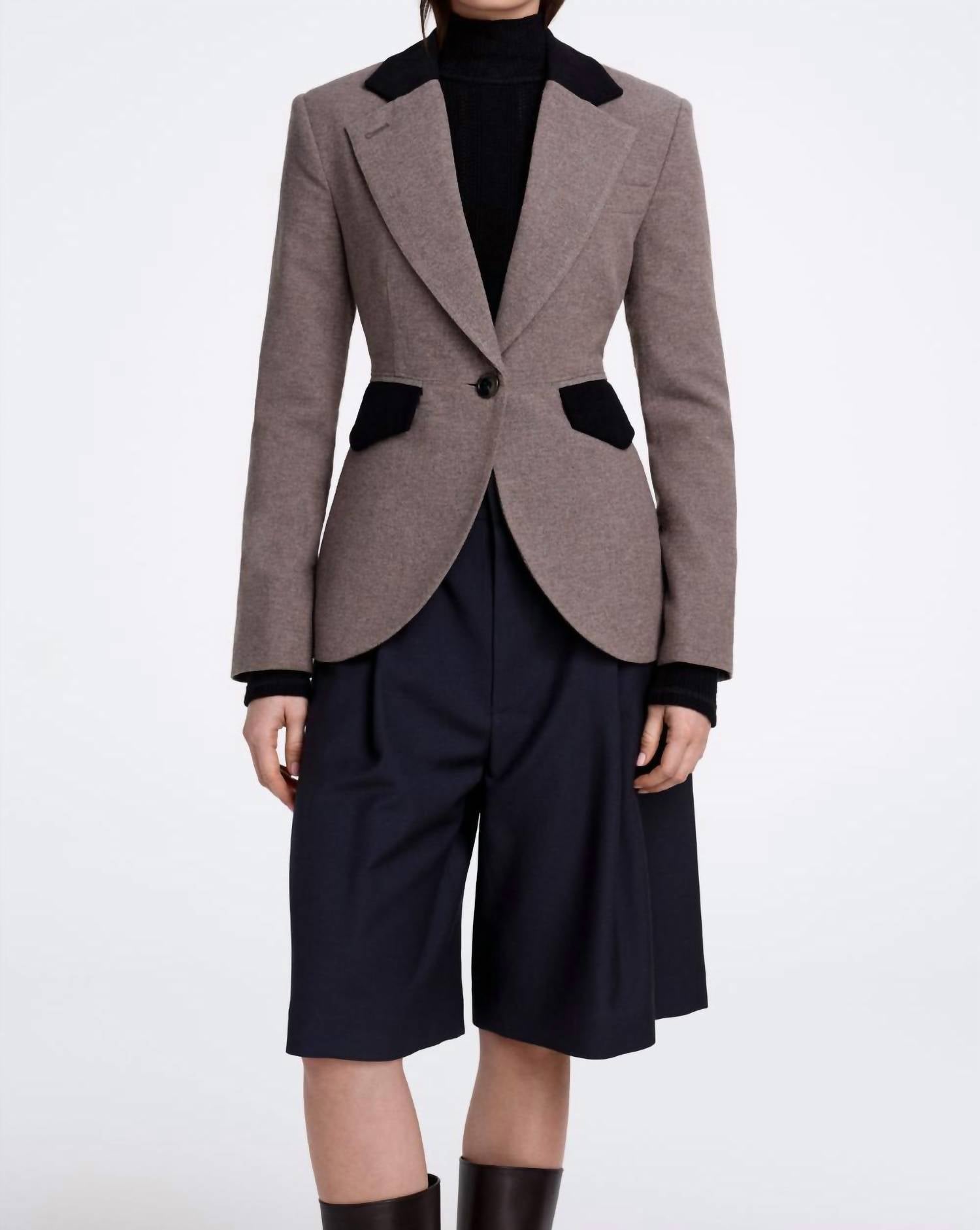 Smythe - Blocked Seamed Blazer