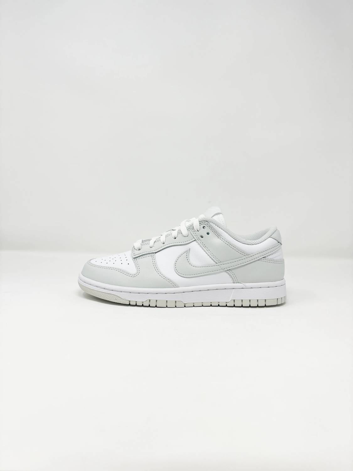 Nike - Women's Dunk Low Sneakers
