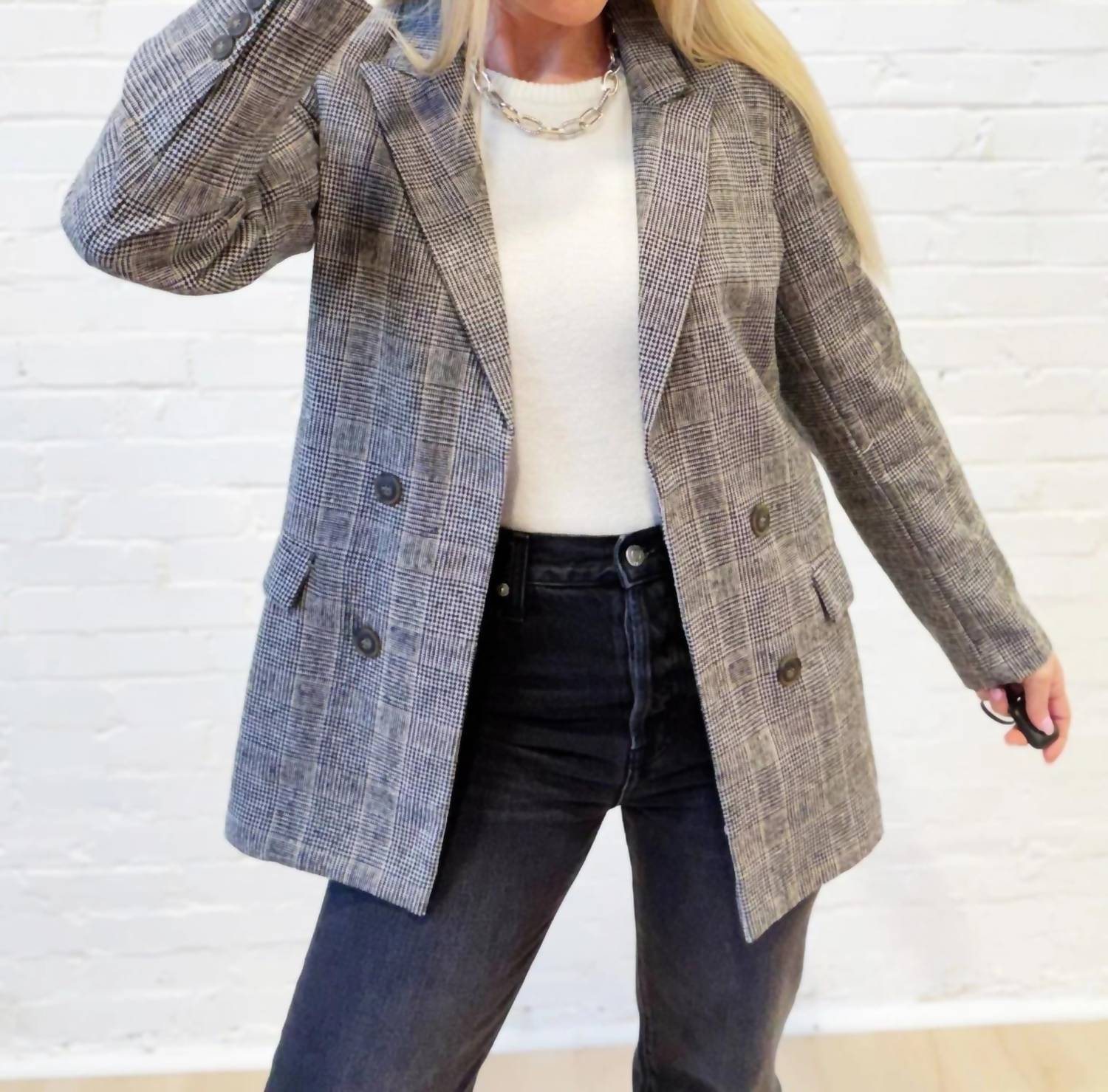 Blu Pepper - Plaid Long Sleeve Front Button Blazer
