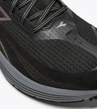 Diadora - Men's Mythos Blueshield 9 Vortice Hip Sneaker
