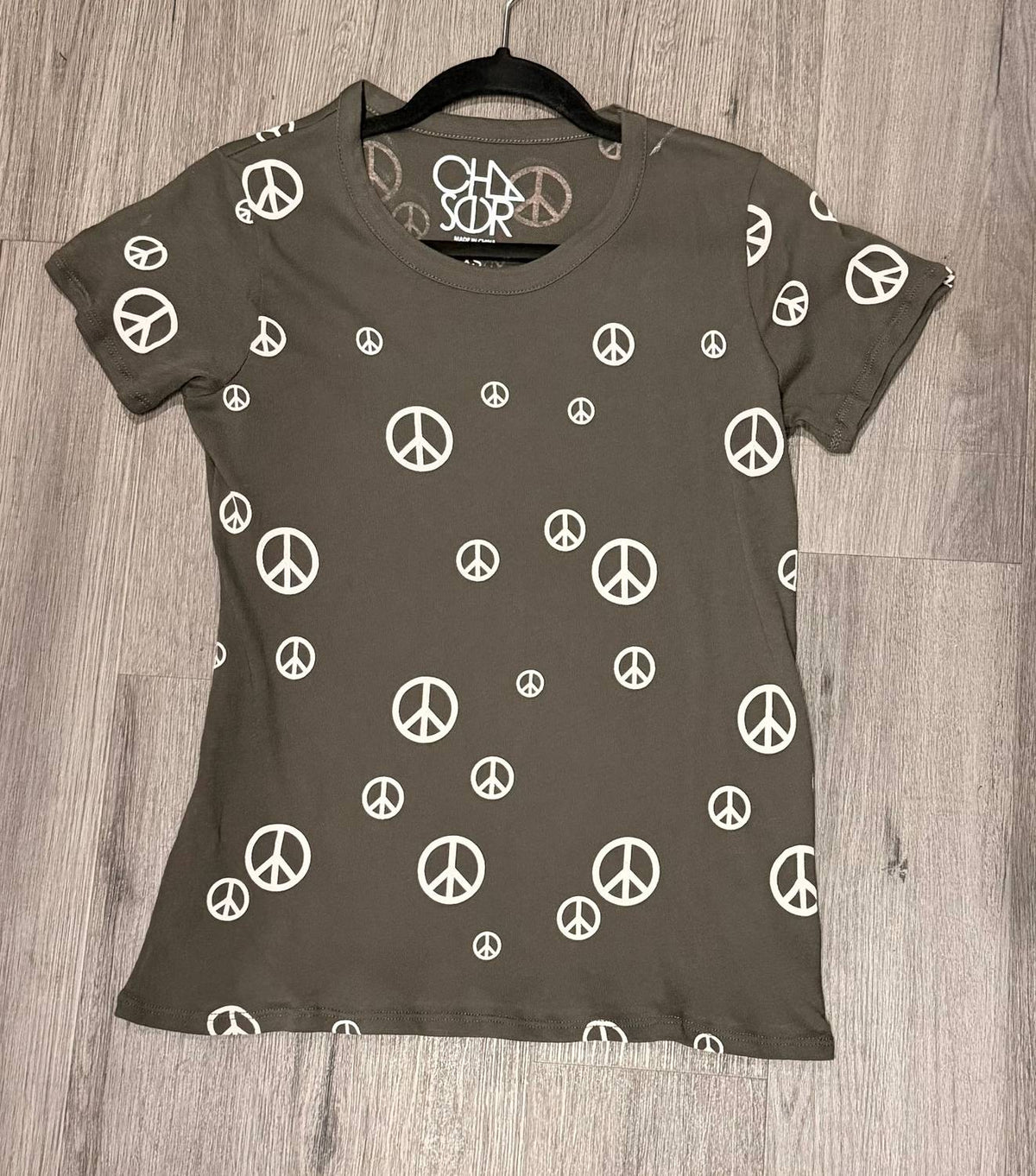 Chaser - Women's Allover Peace Graphic Tee