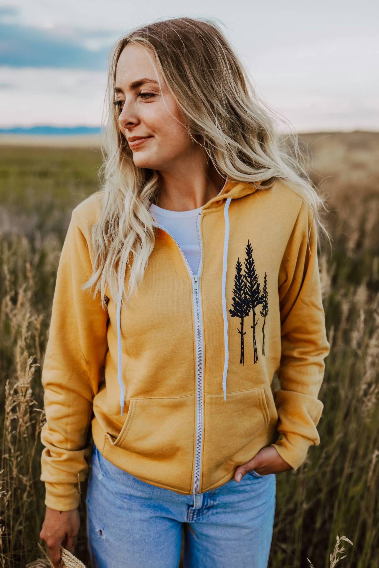 The Montana Scene - Unisex Rustic Three Tree Zip Hoodie