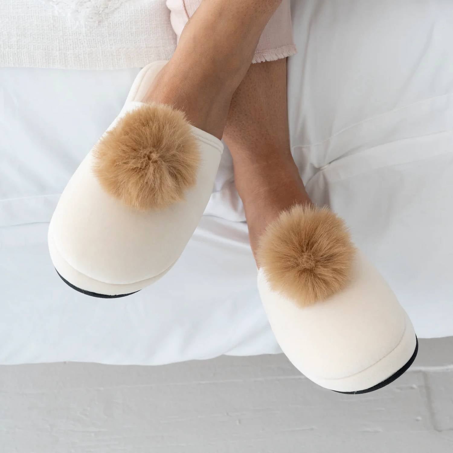 Isotoner - Women's Velour Valerie Slipper