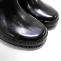 HUNTER Boys First Classic Gloss Rain Boots in black - kids' shoe - view 8