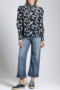 Apny - Puff Sleeve Ruched Blouse