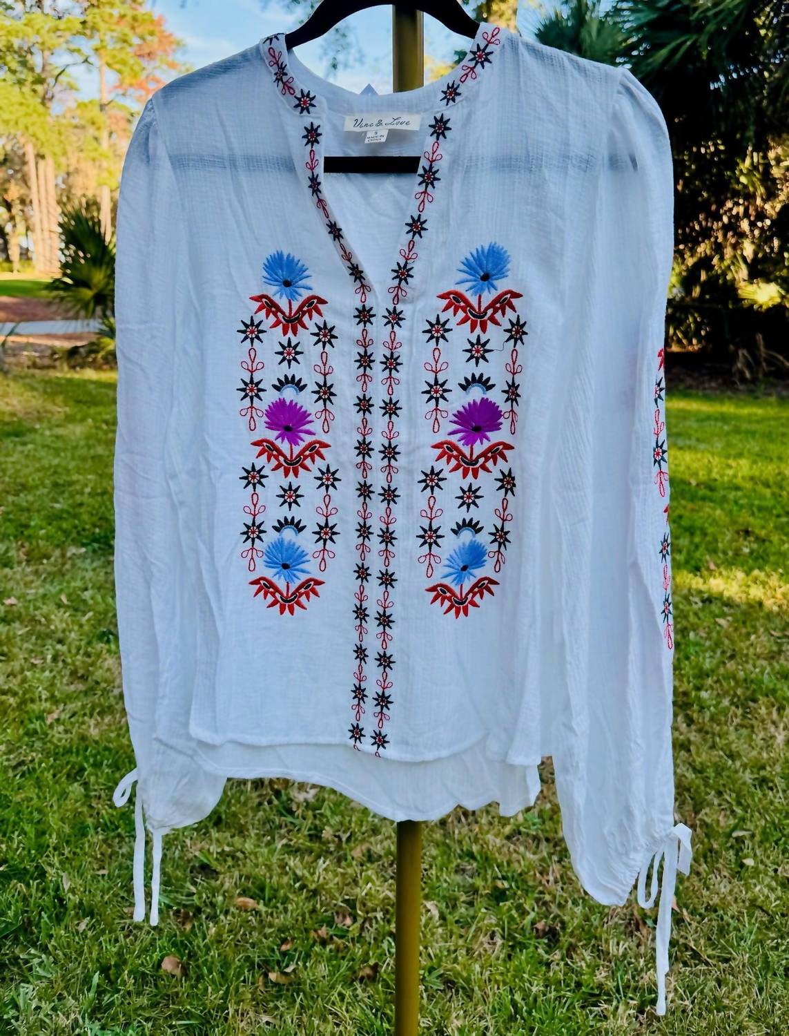 Vine & Love - Women's Sophie Top