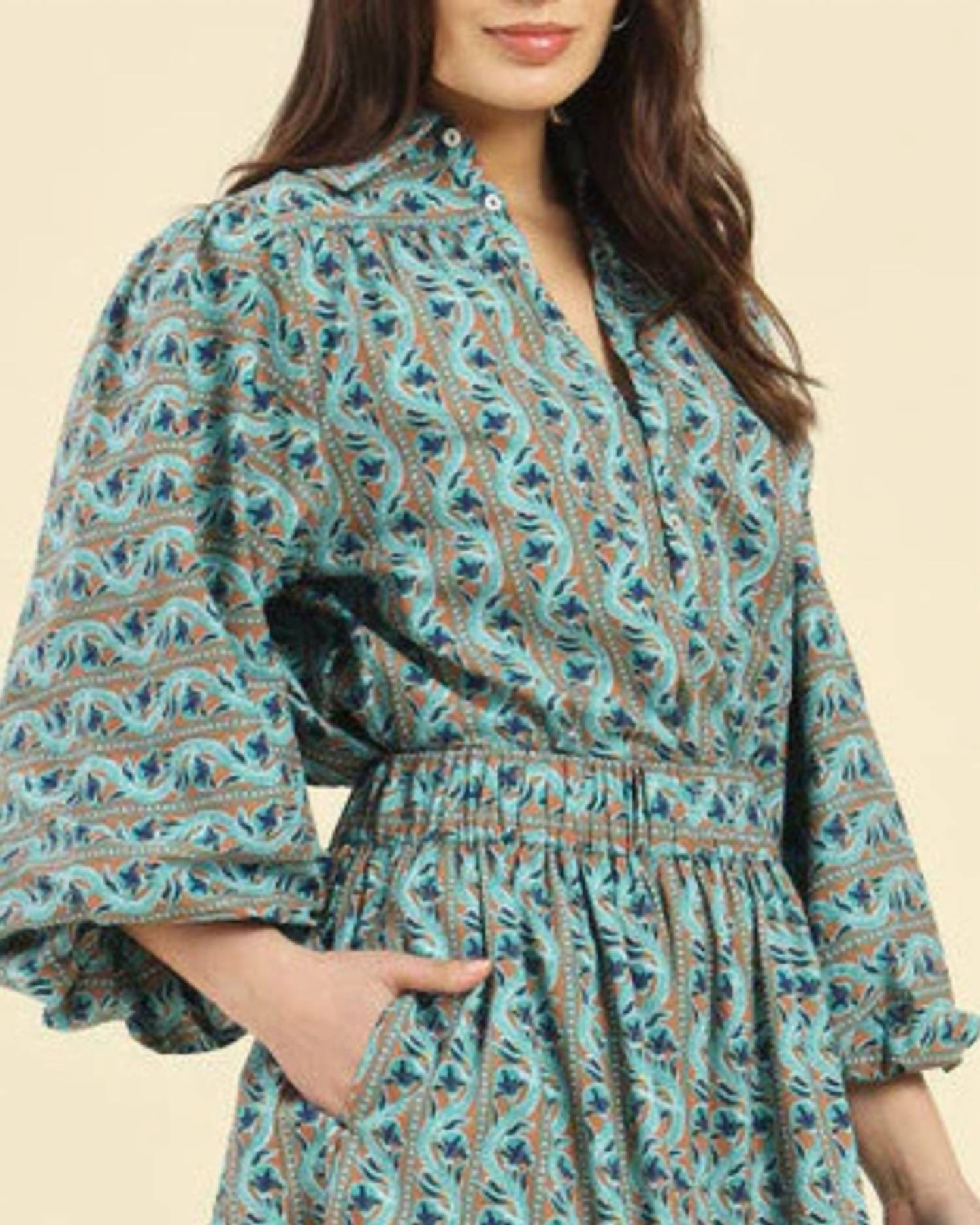 Omika - Sierra V-neck Blouse