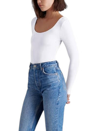 STEVE MADDEN Yura Bodysuit in white - women's shirt - detail view