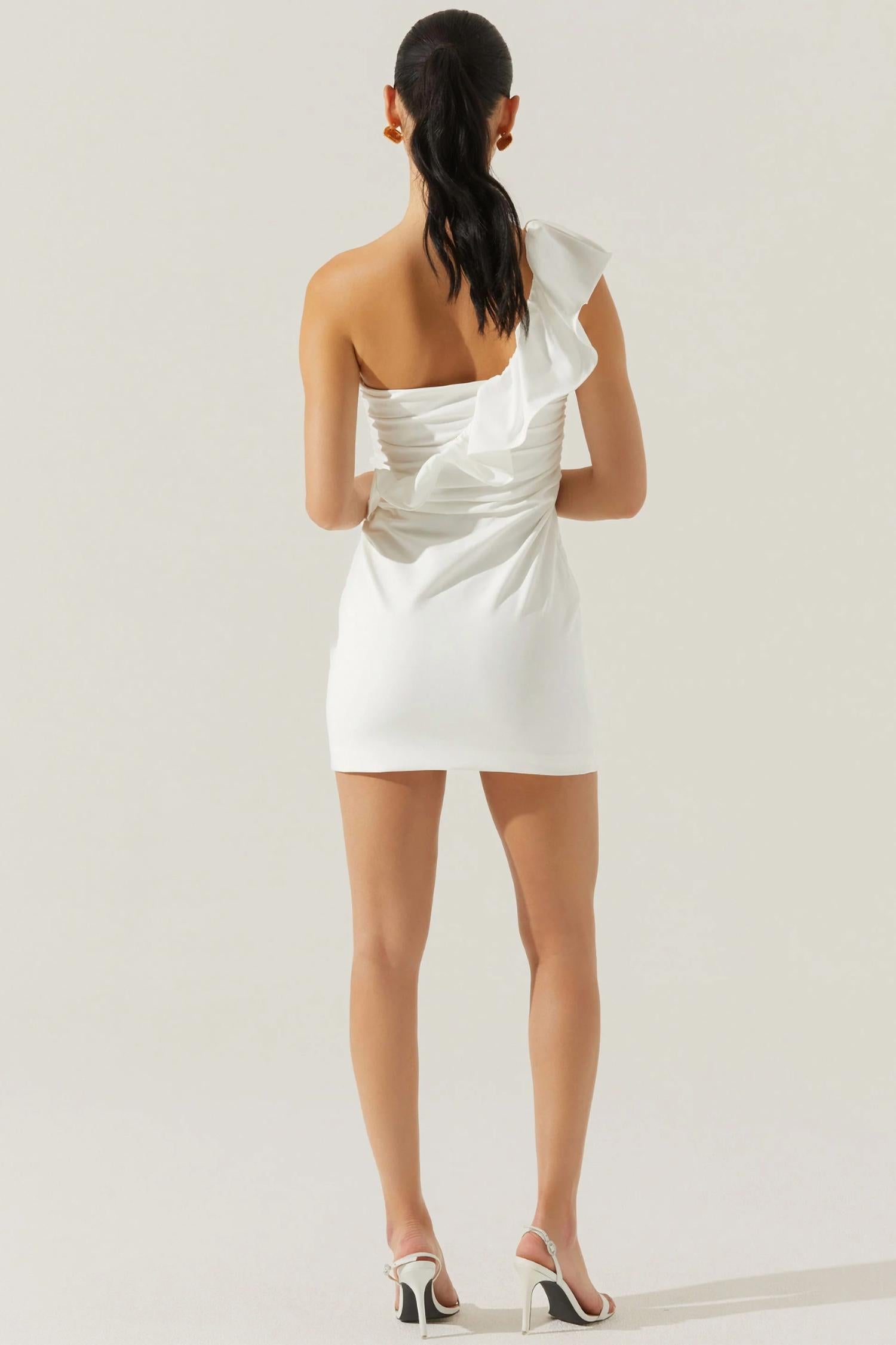 Astr - Camilla Dress