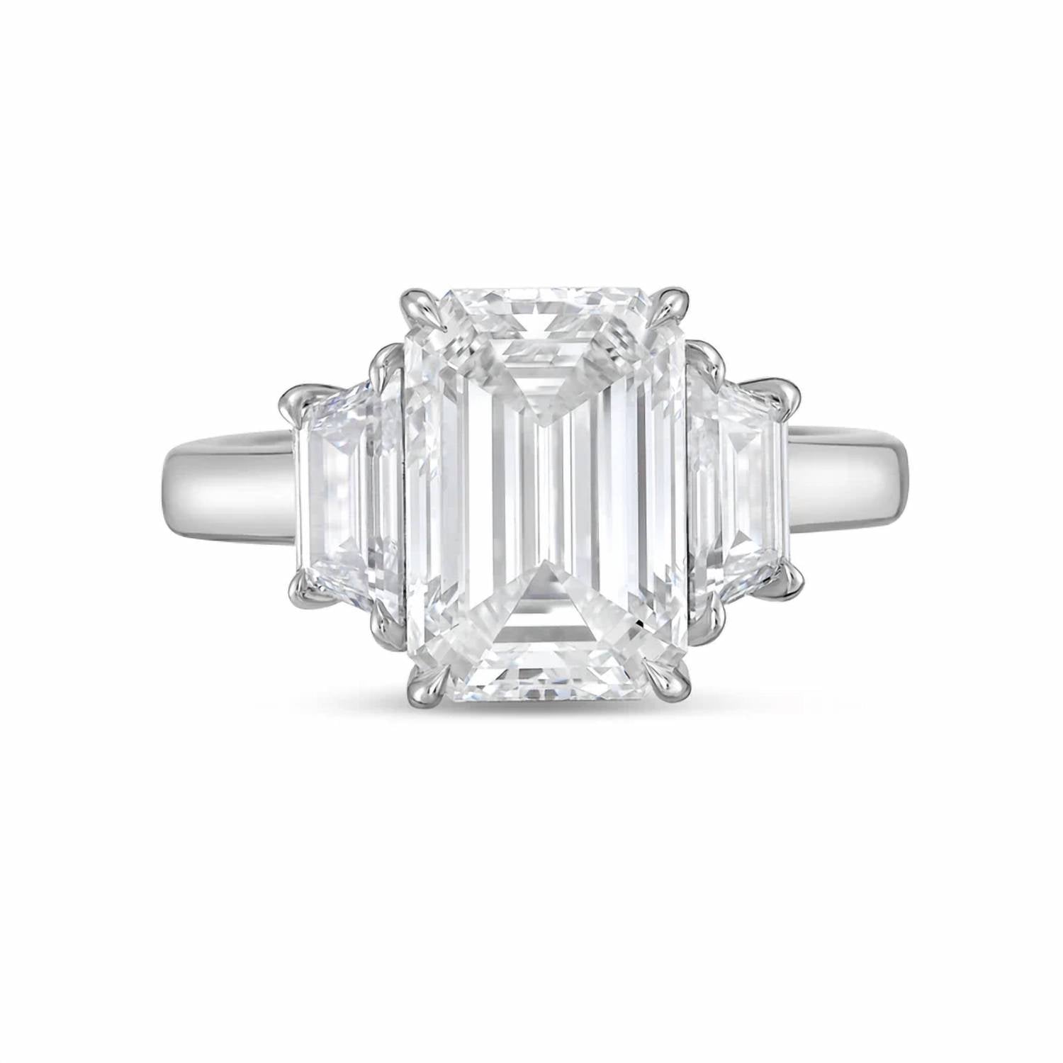 Diana M Jewels - Women's Emerald Lab-Grown Diamond Ring (10.00 Ct) - Bold