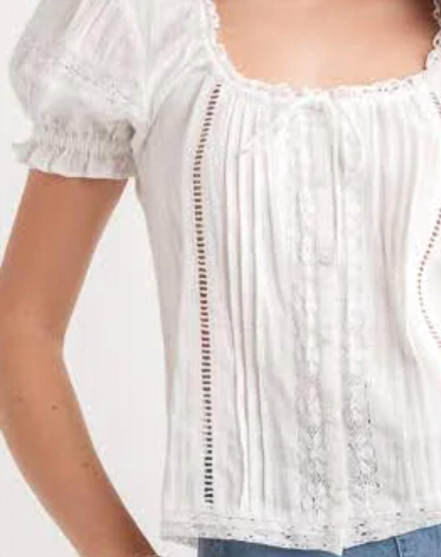 Papillon - Short Sleeve Lace Inset Top