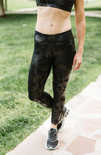 Mid Rise Legging