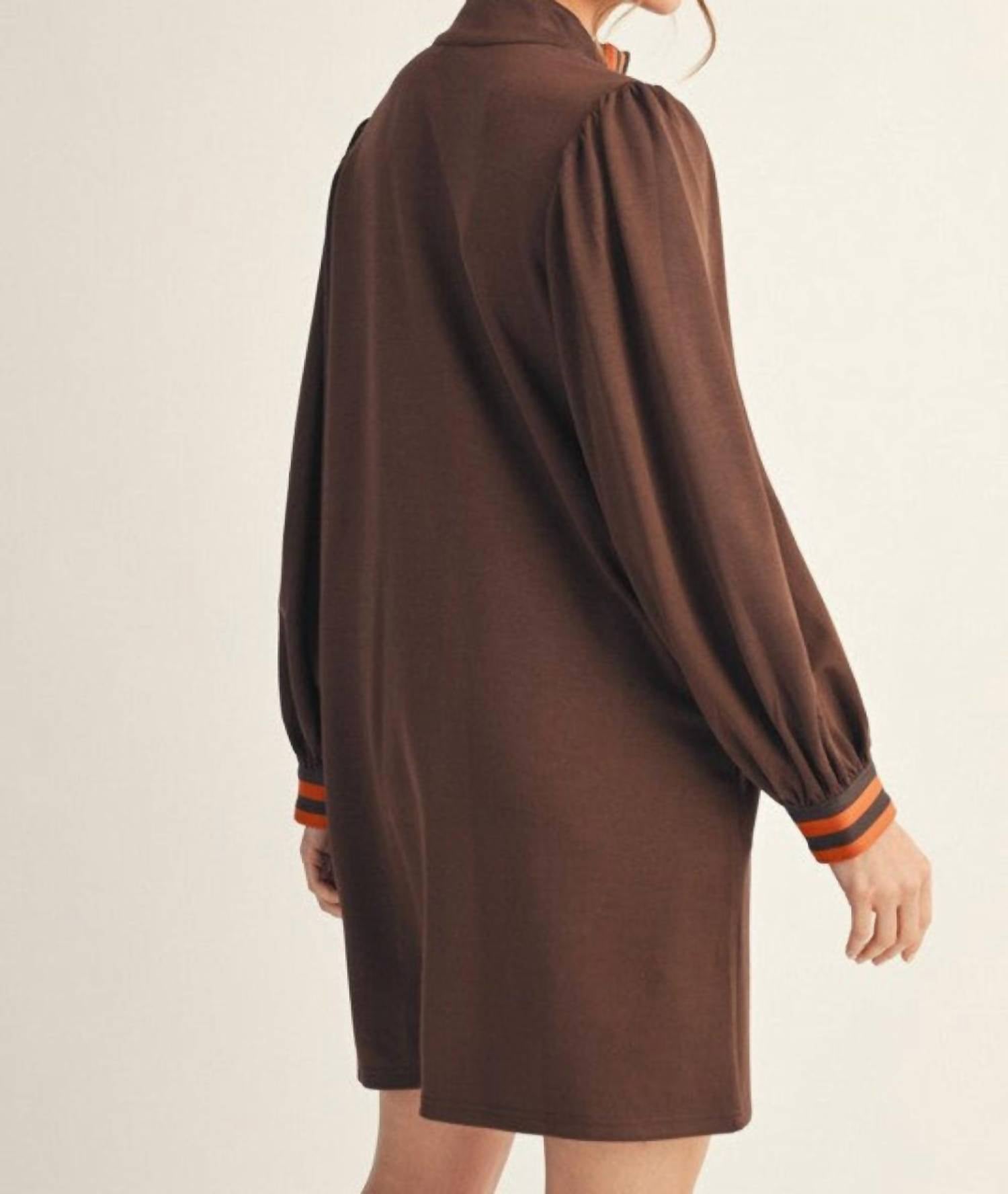 Jodifl - Zip Up V-neck Dress