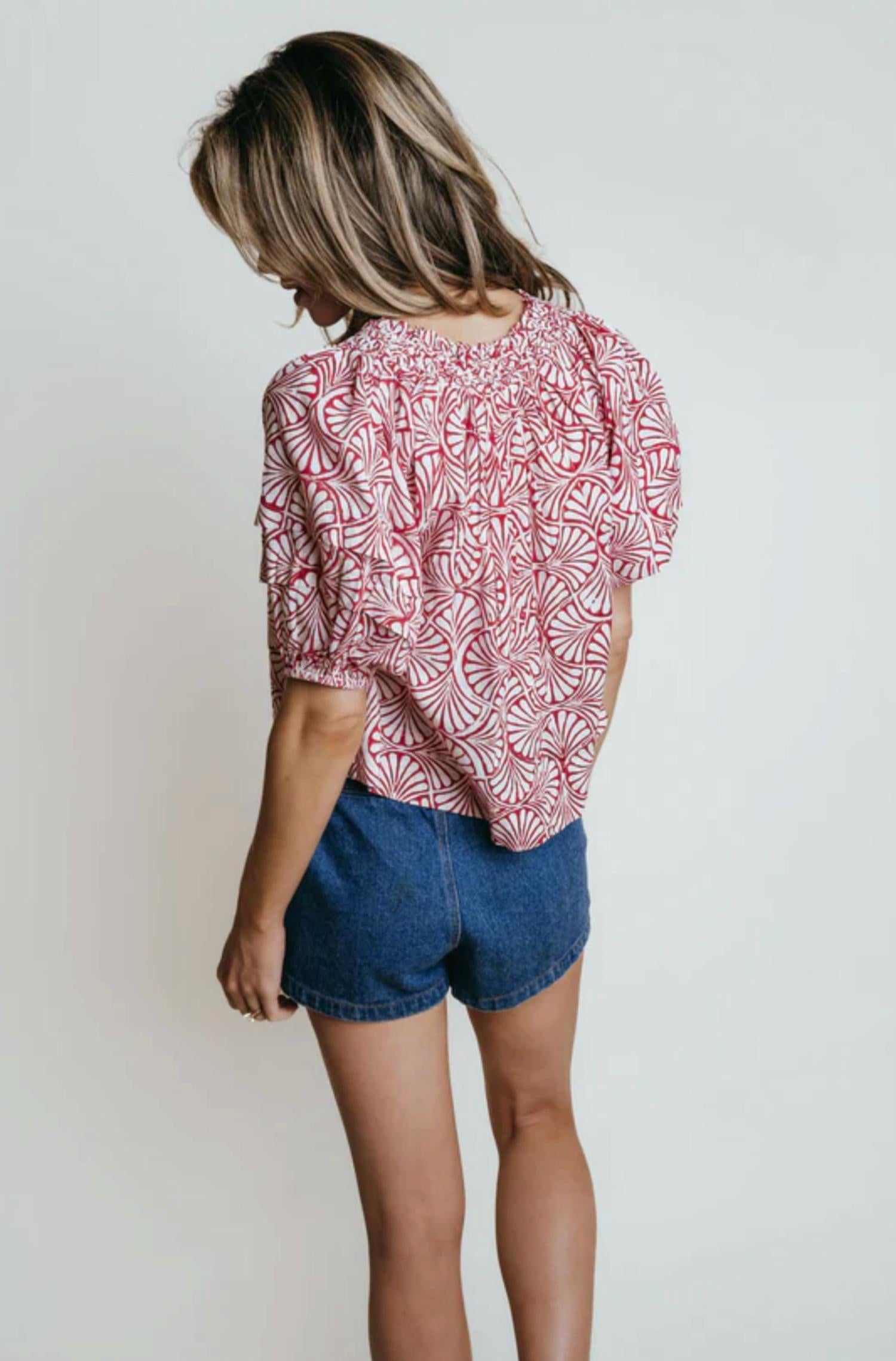 Laroque - Sims Top