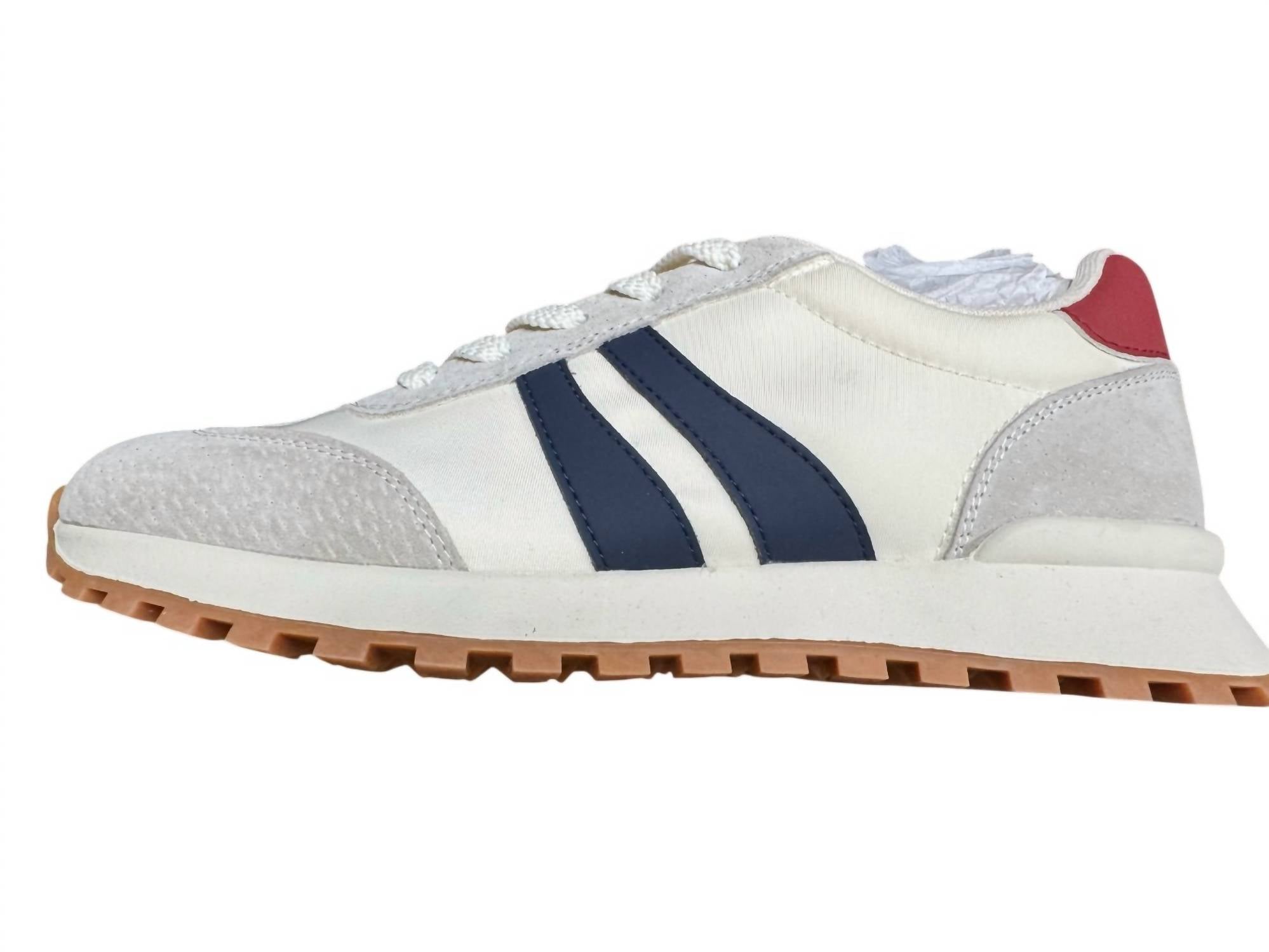 Cozy Girl - Women's Lace Up Tennis Shoe