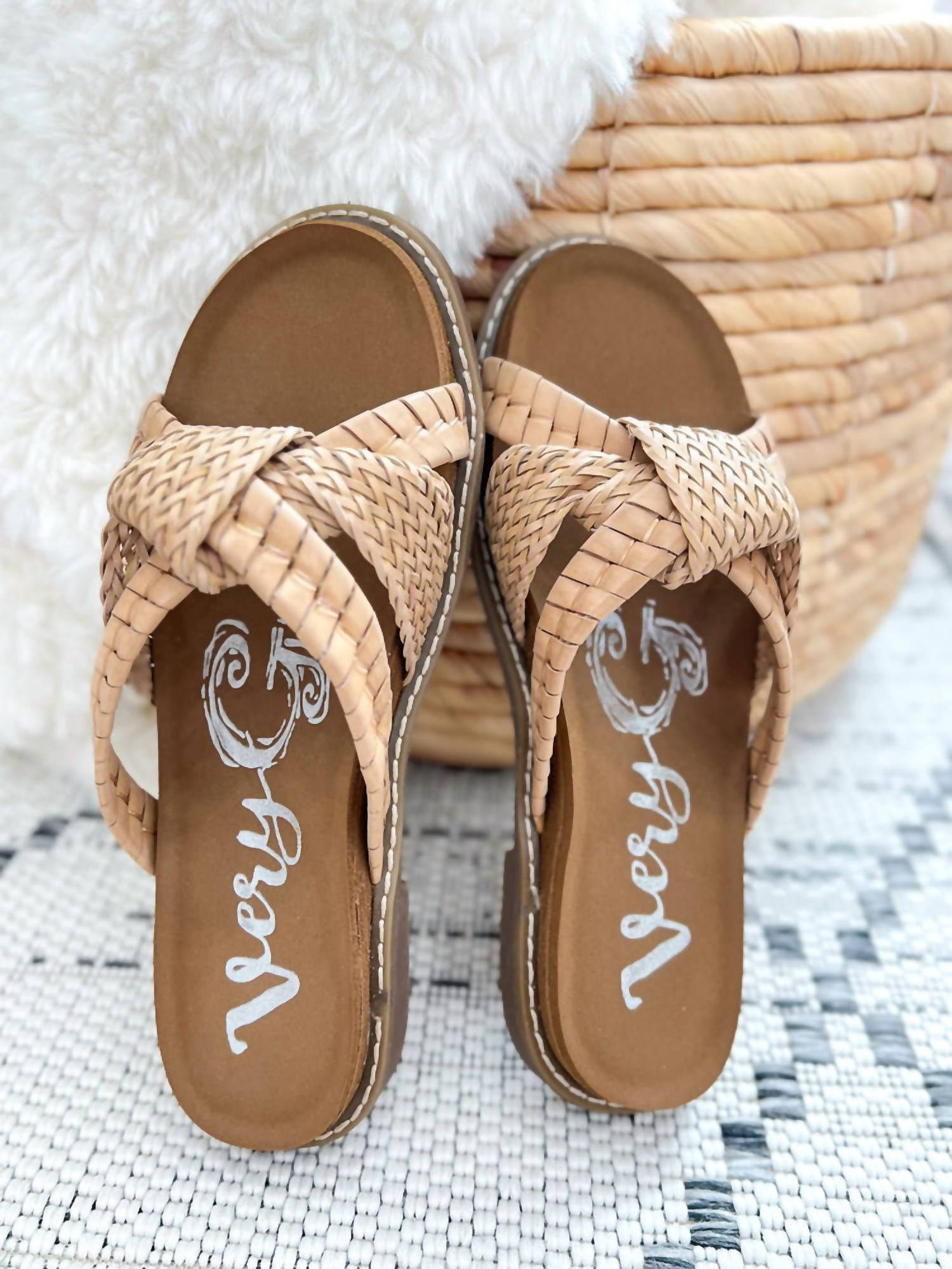 Very G Women's Kinsley Sandal in nude - women's sandal - alternate view